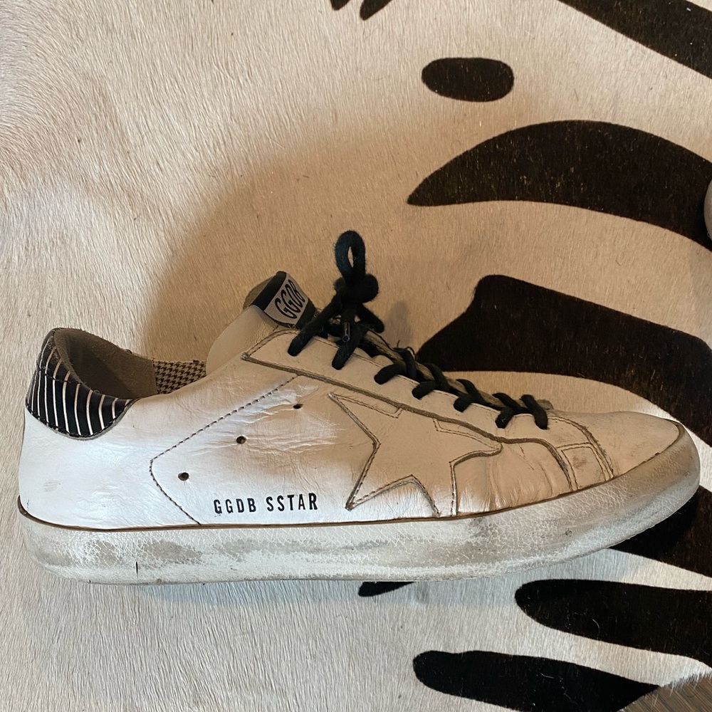 Golden Goose Sneakers